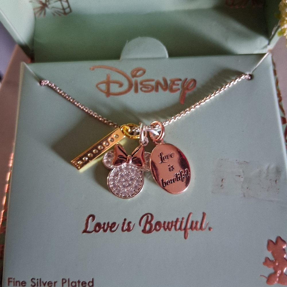 Goldtone Disney "Love Is Beautiful" Necklace with Minnie Mouse. Silver Plated. - Picture 2 of 4